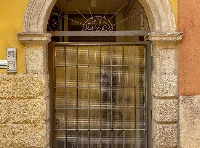Lägenhet Domus