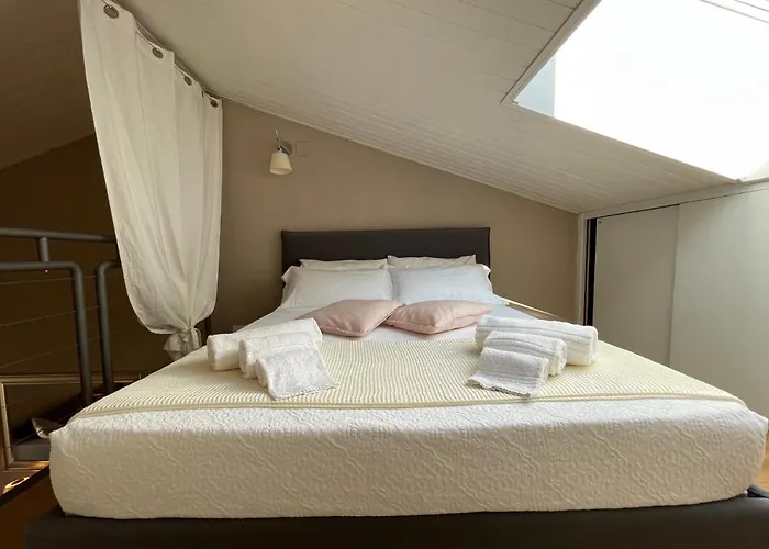 Domus Apartment